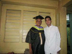 550942_479018502124335_1103245806_n