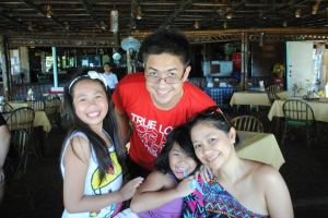 15090_10151837064149409_1854094338_n